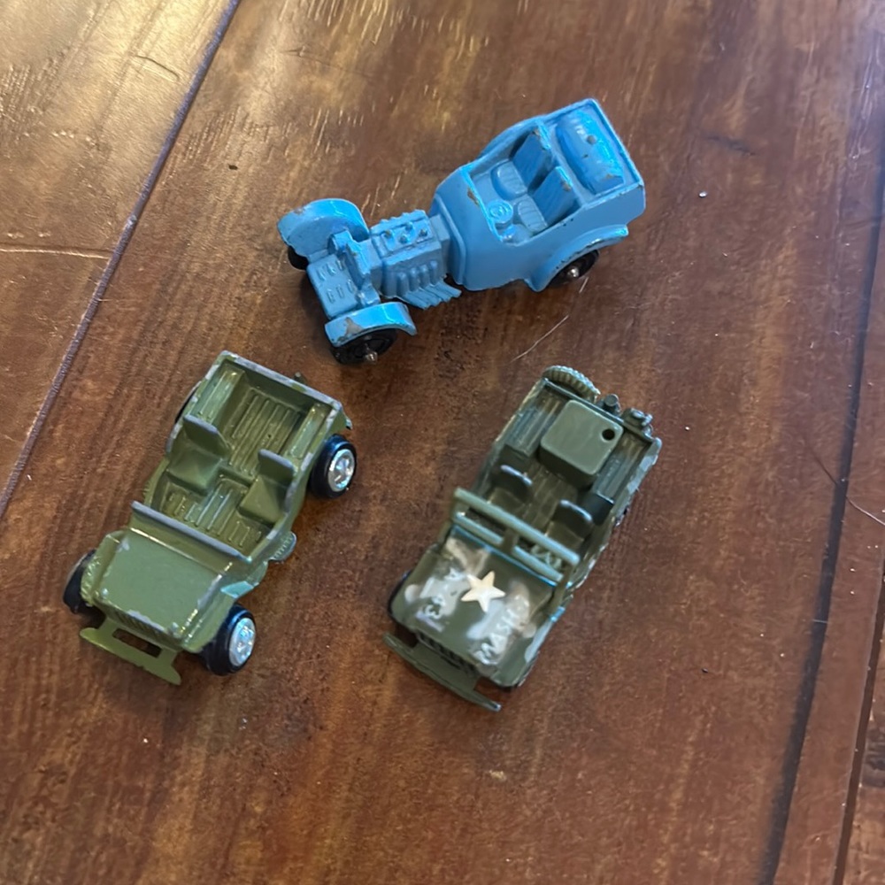 Vintage die cast metal jeep keeps‎ car army jeep Zylmex